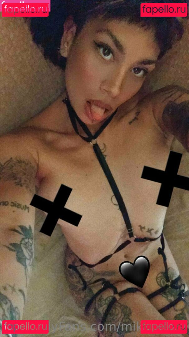 mikafatale Onlyfans Photo Gallery 