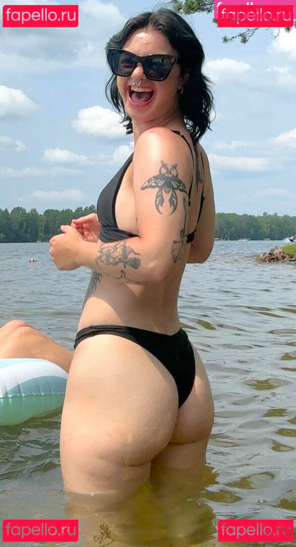 Cai / Softenby / softenbyvibes / softenbyy / thecaistore Onlyfans Photo Gallery 