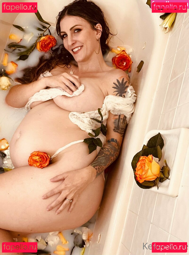 kelly__payne / kellypayne / user Onlyfans Photo Gallery 