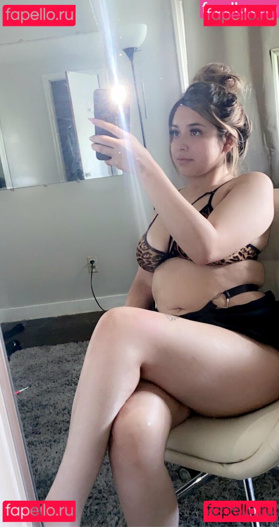 Bbyanabella / Cashdollk8 / Katesoffia Onlyfans Photo Gallery 