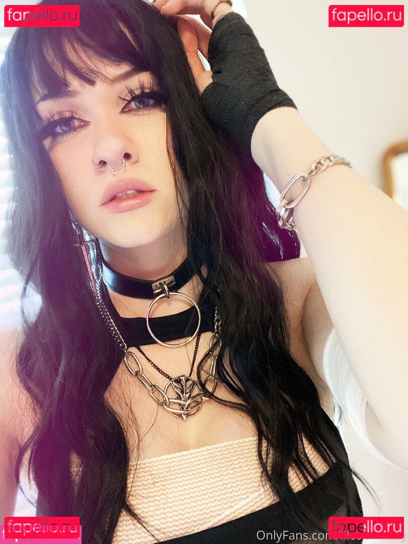 gothscumbag / gothscumbagg