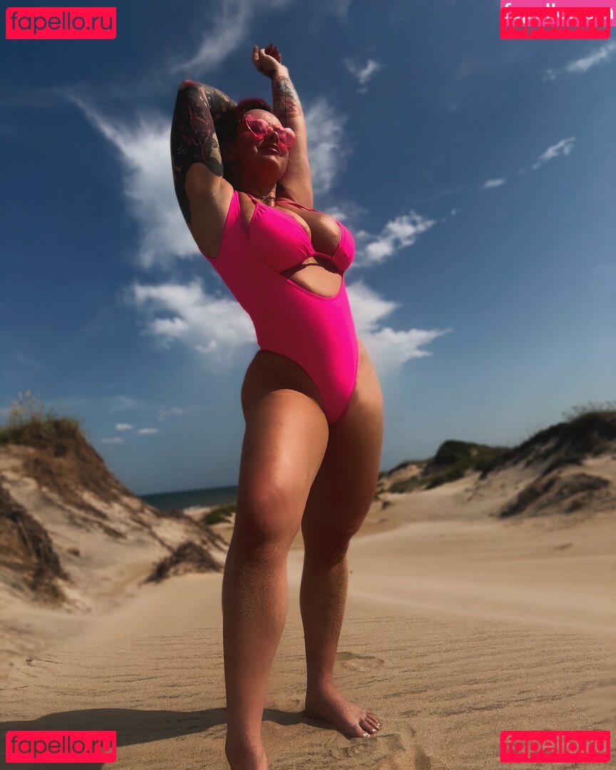 EmeryEXP / EmeryPan Onlyfans Photo Gallery 