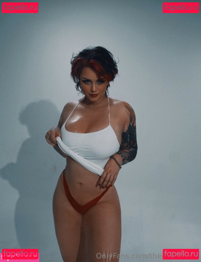 EmeryEXP / EmeryPan Onlyfans Photo Gallery 