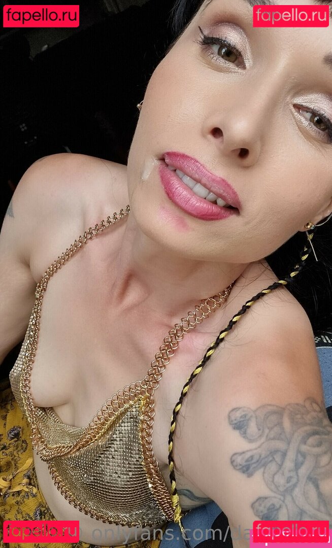 Darya Jane / daryajane / itsdaryajane Onlyfans Photo Gallery 