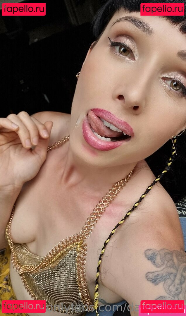 Darya Jane / daryajane / itsdaryajane Onlyfans Photo Gallery 