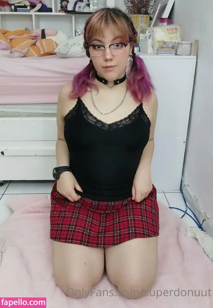 superdonutfree Onlyfans Photo Gallery 