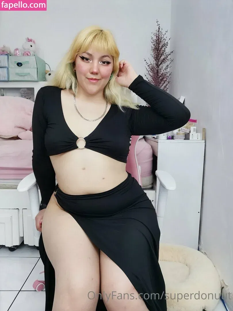 superdonutfree Onlyfans Photo Gallery 