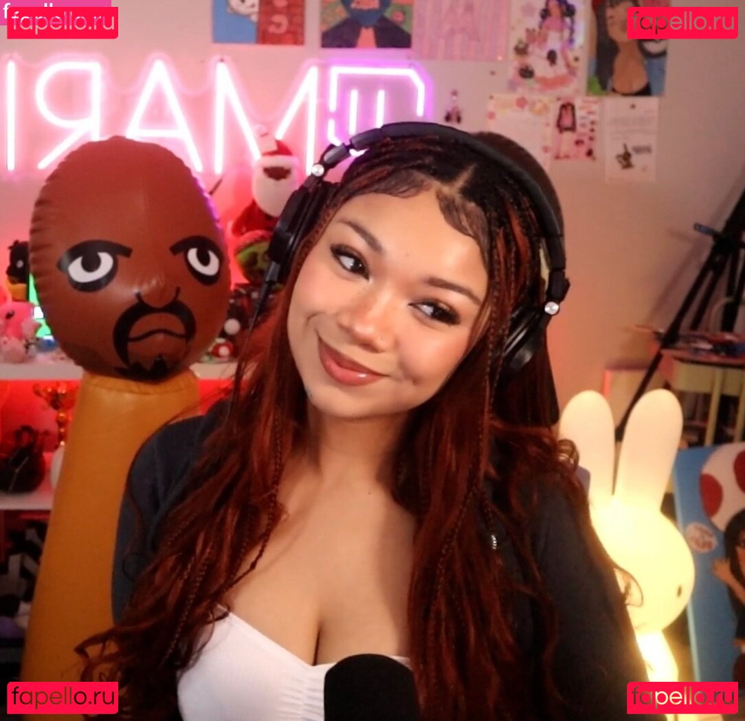 MARI / Mariiiisel / killm4ri Onlyfans Photo Gallery 