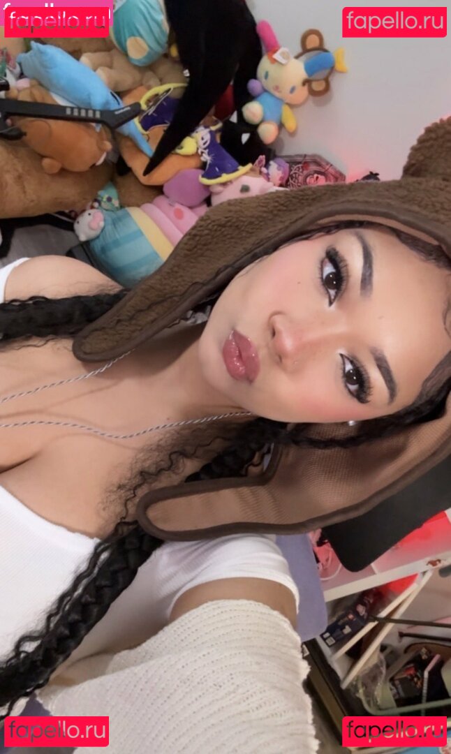 MARI / Mariiiisel / killm4ri Onlyfans Photo Gallery 