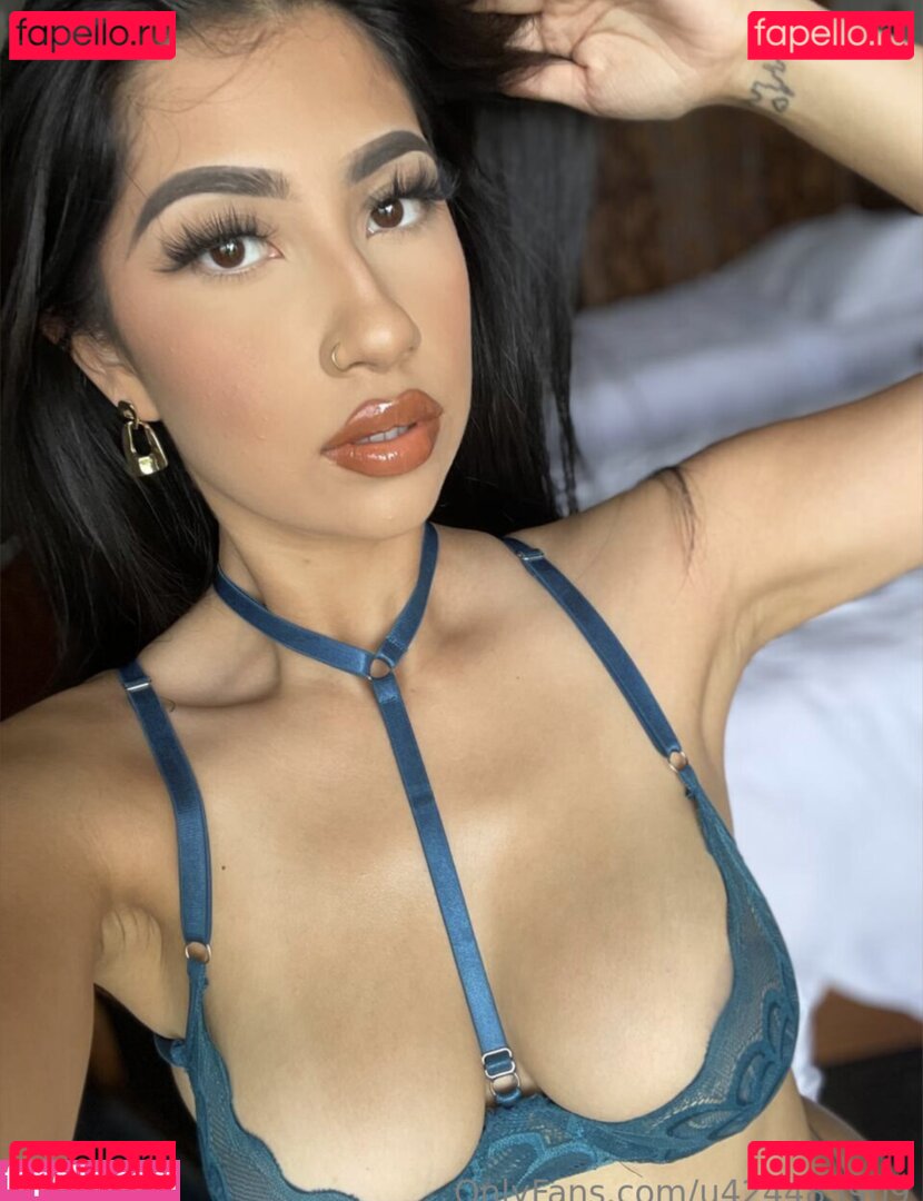 LaniiMilani / lanimilani / lannii_milani Onlyfans Photo Gallery 