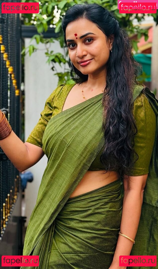 Janani Ashokkumar Nude Onlyfans Photo 15