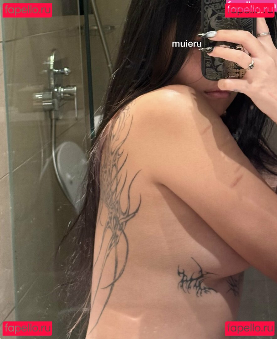 miumiu / muieru Onlyfans Photo Gallery 