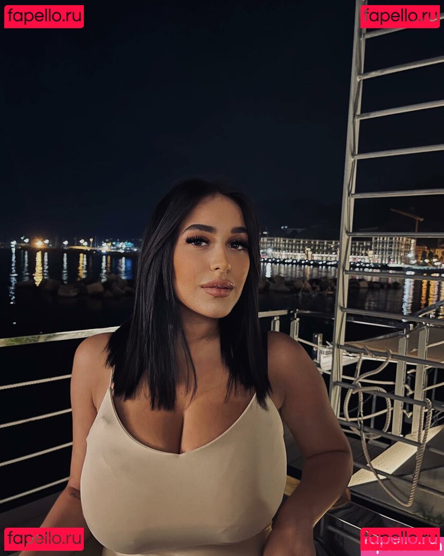 Rita Senatore / __ritasenatore__ / senatore.rita Onlyfans Photo Gallery 