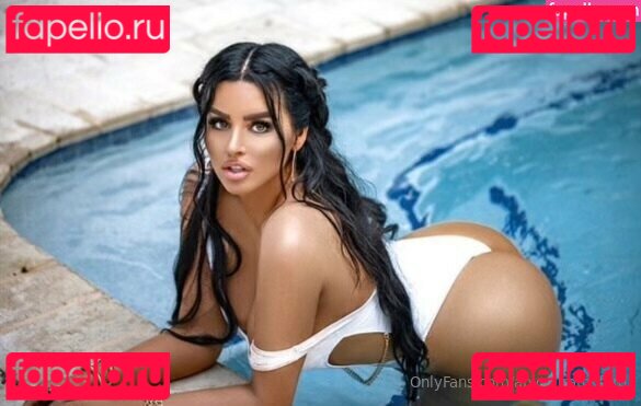 abigailratchford Onlyfans Photo Gallery 