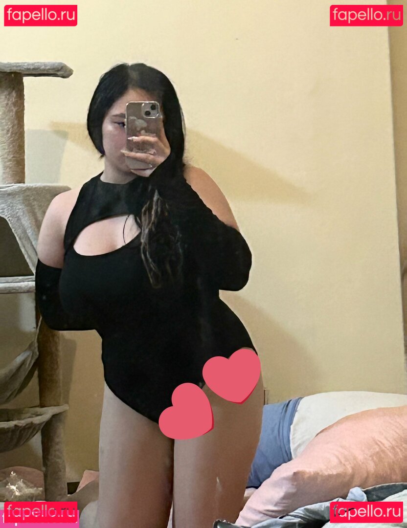 Aly / Nyarmiii / nekunii Onlyfans Photo Gallery 