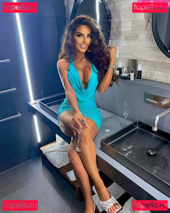 Kayleigh Rose Dematos Onlyfans Photo Gallery 