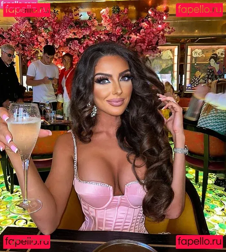 Kayleigh Rose Dematos Onlyfans Photo Gallery 