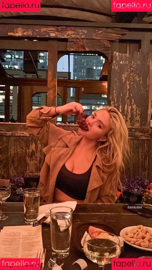 Natalie Alyn Lind Onlyfans Photo Gallery 
