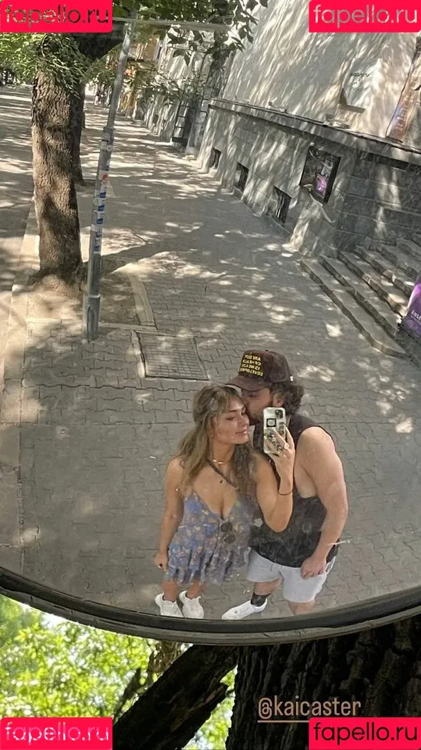 Natalie Alyn Lind Onlyfans Photo Gallery 