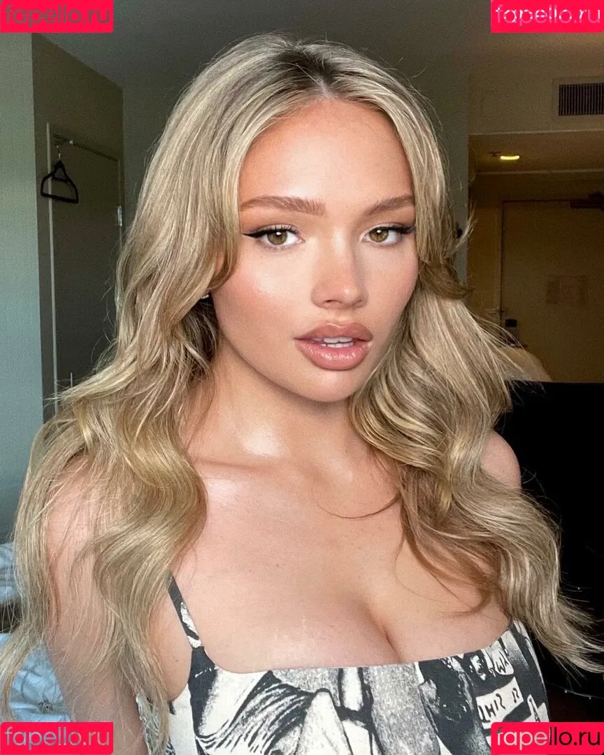 Natalie Alyn Lind Onlyfans Photo Gallery 