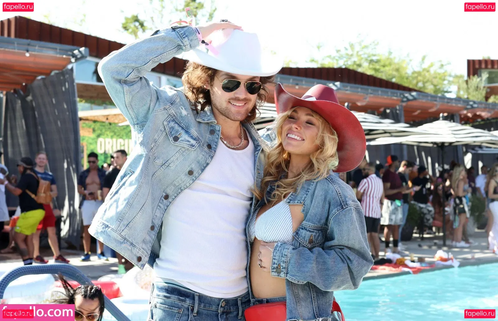 Natalie Alyn Lind Onlyfans Photo Gallery 