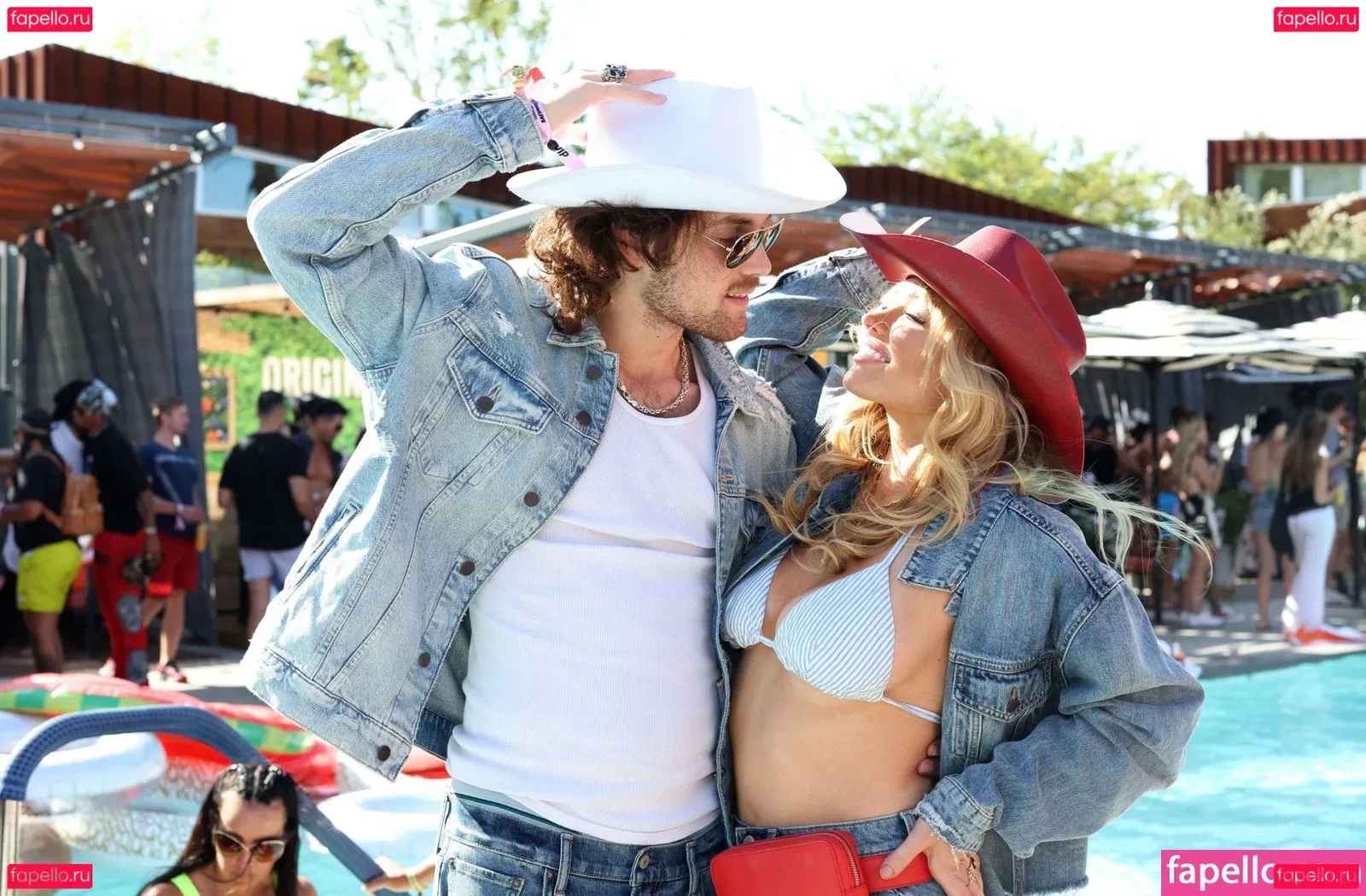 Natalie Alyn Lind Onlyfans Photo Gallery 