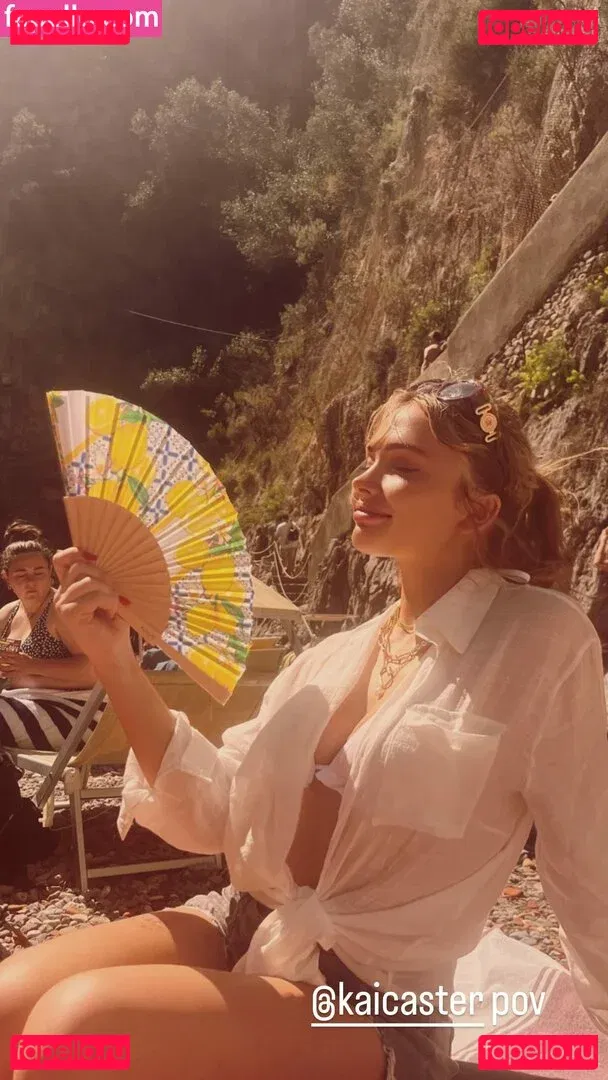 Natalie Alyn Lind Onlyfans Photo Gallery 