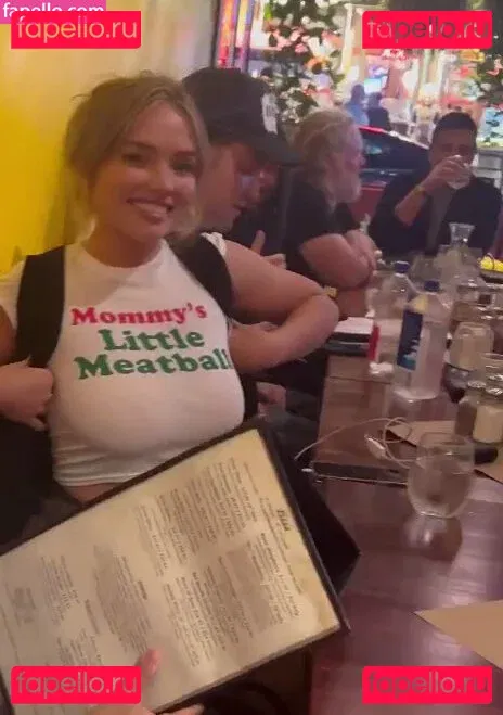 Natalie Alyn Lind Onlyfans Photo Gallery 