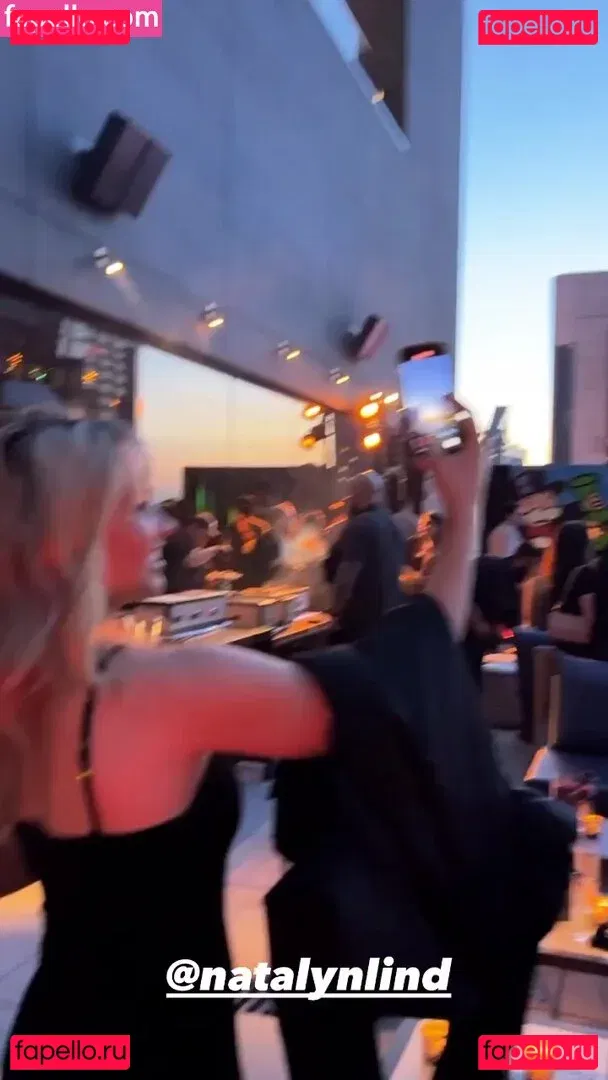 Natalie Alyn Lind Onlyfans Photo Gallery 