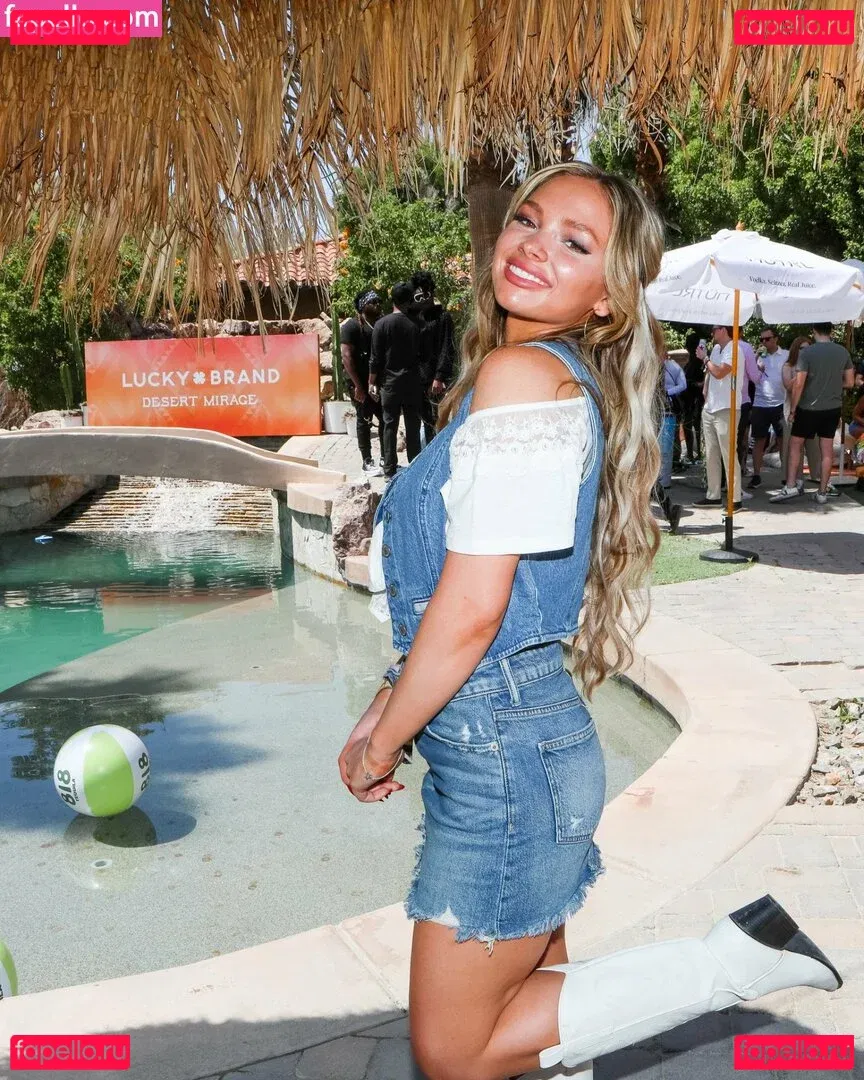 Natalie Alyn Lind Onlyfans Photo Gallery 