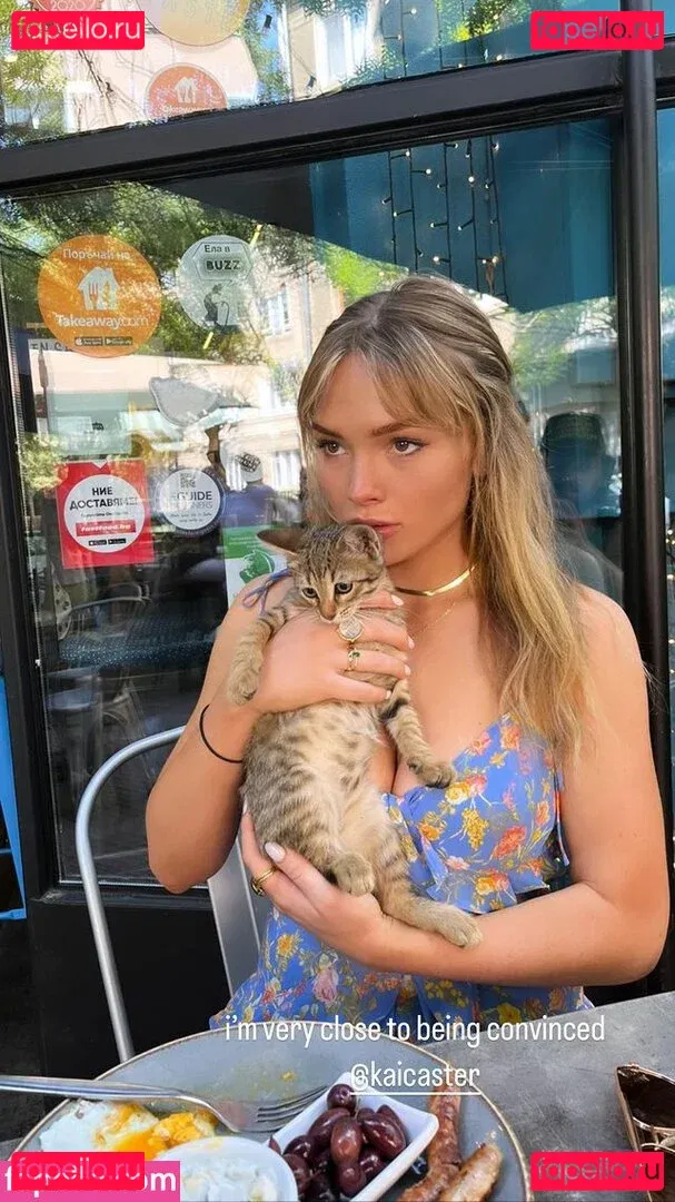 Natalie Alyn Lind Onlyfans Photo Gallery 