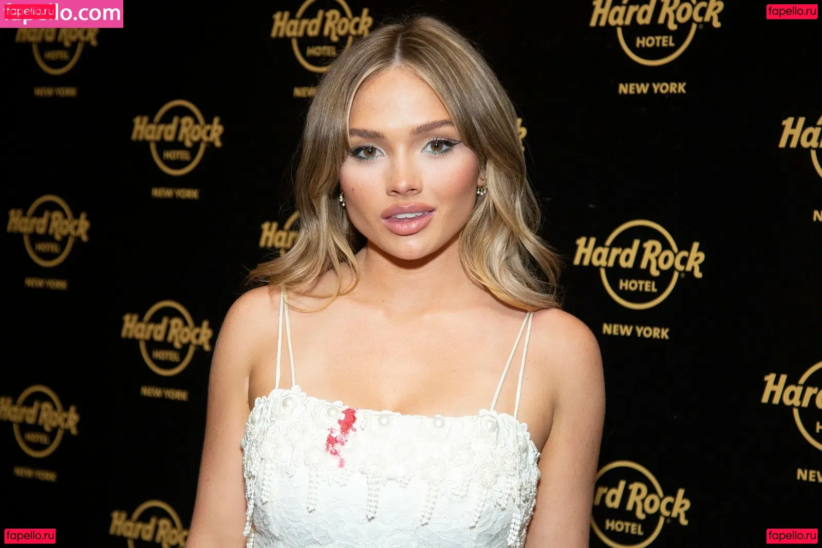 Natalie Alyn Lind Onlyfans Photo Gallery 