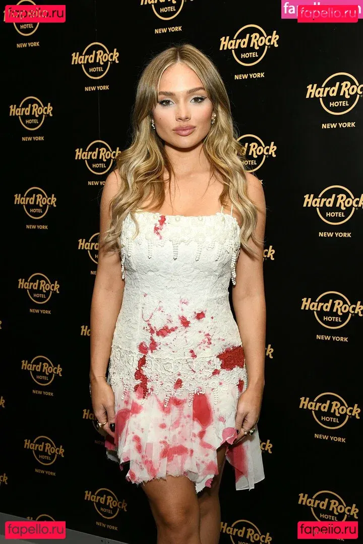 Natalie Alyn Lind Onlyfans Photo Gallery 
