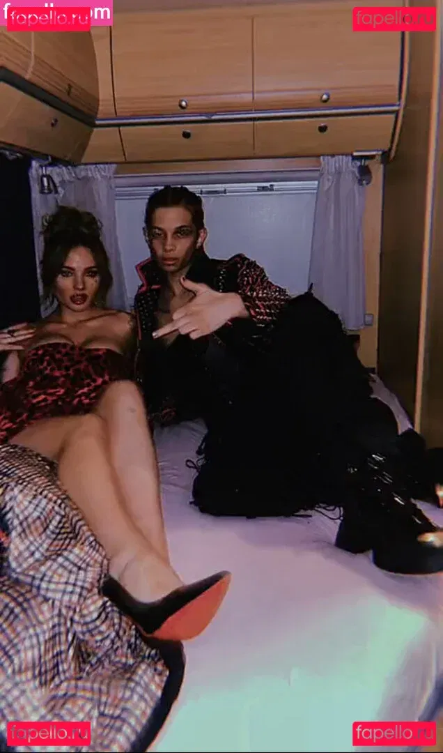 Natalie Alyn Lind Onlyfans Photo Gallery 