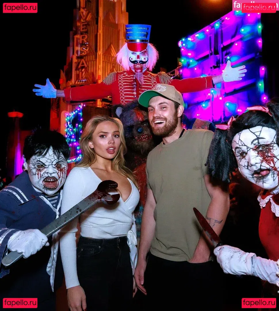 Natalie Alyn Lind Onlyfans Photo Gallery 