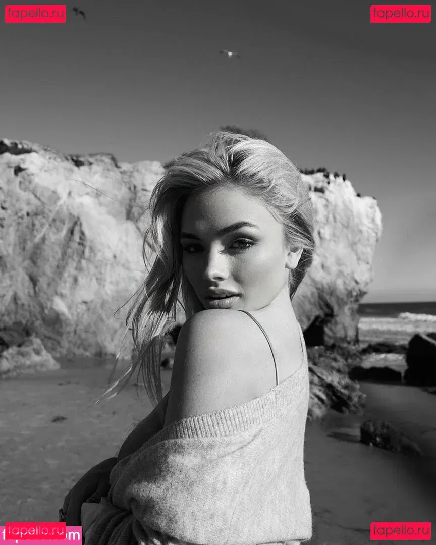 Natalie Alyn Lind Onlyfans Photo Gallery 