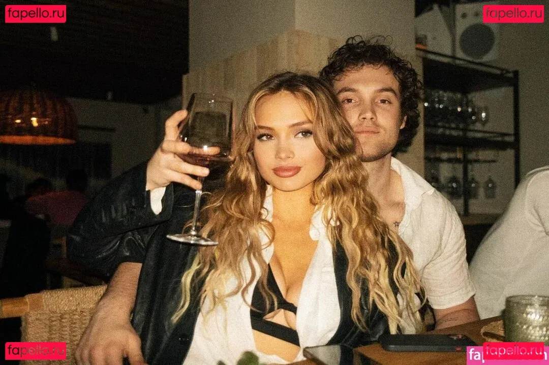 Natalie Alyn Lind Onlyfans Photo Gallery 