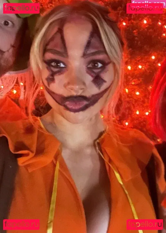 Natalie Alyn Lind Onlyfans Photo Gallery 