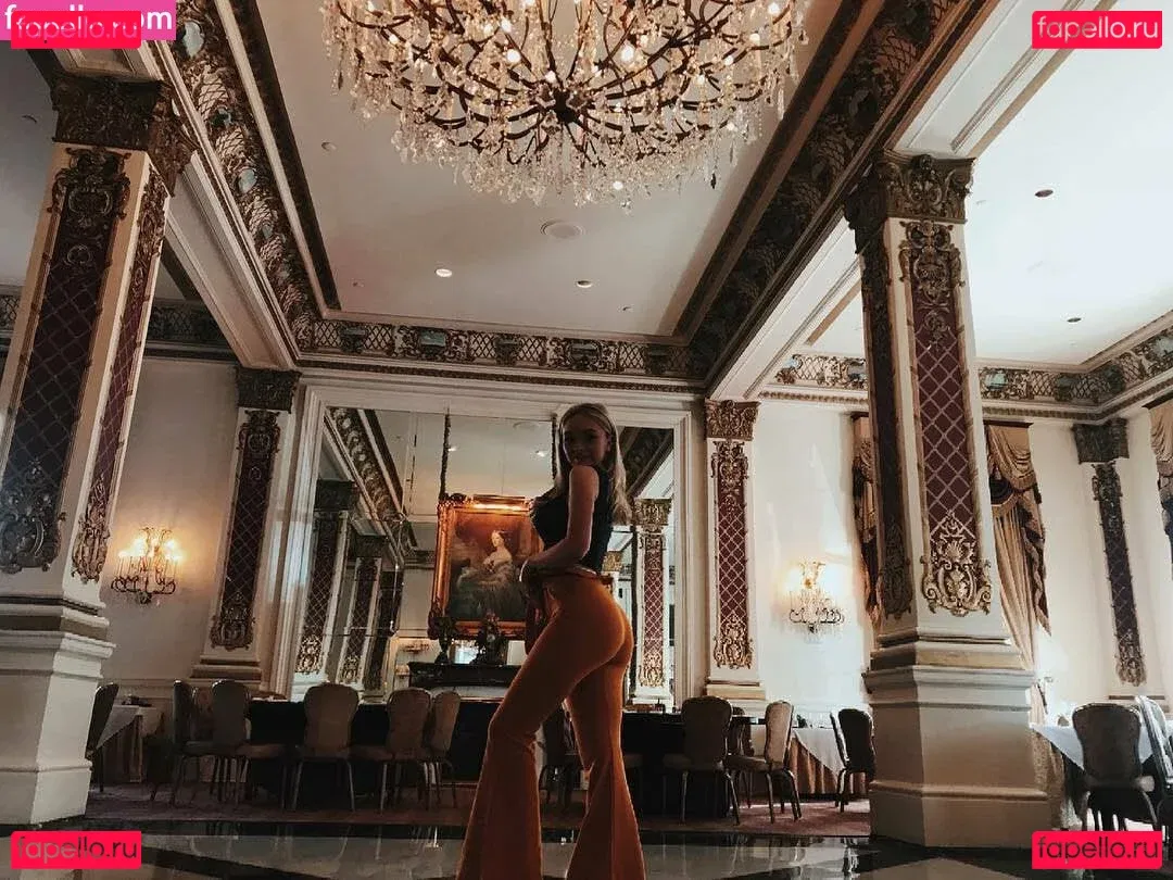 Natalie Alyn Lind Onlyfans Photo Gallery 