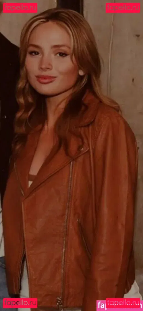 Natalie Alyn Lind Onlyfans Photo Gallery 