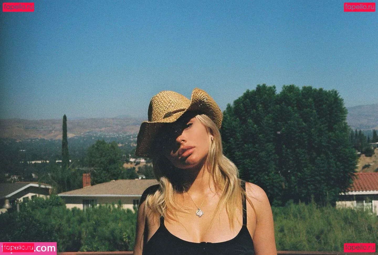 Natalie Alyn Lind Onlyfans Photo Gallery 