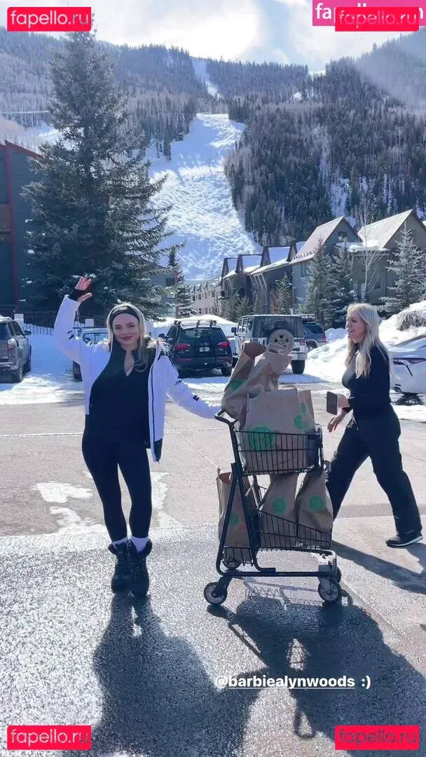 Natalie Alyn Lind Onlyfans Photo Gallery 