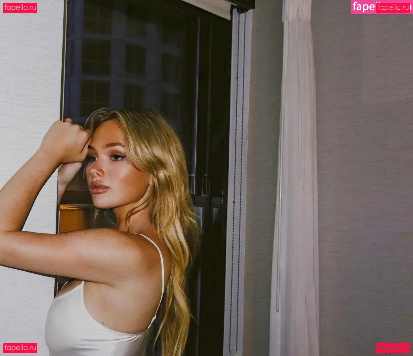 Natalie Alyn Lind Onlyfans Photo Gallery 