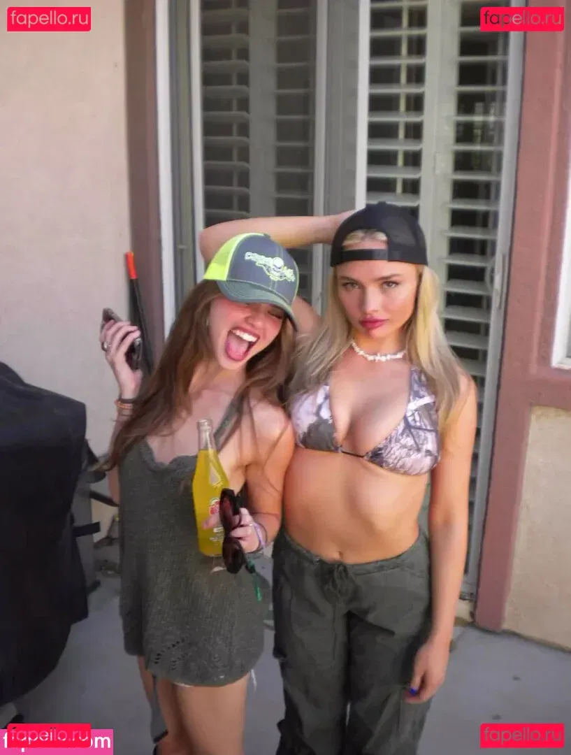 Natalie Alyn Lind Onlyfans Photo Gallery 