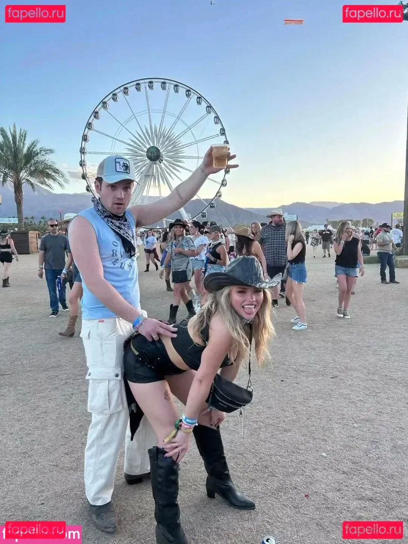 Natalie Alyn Lind Onlyfans Photo Gallery 