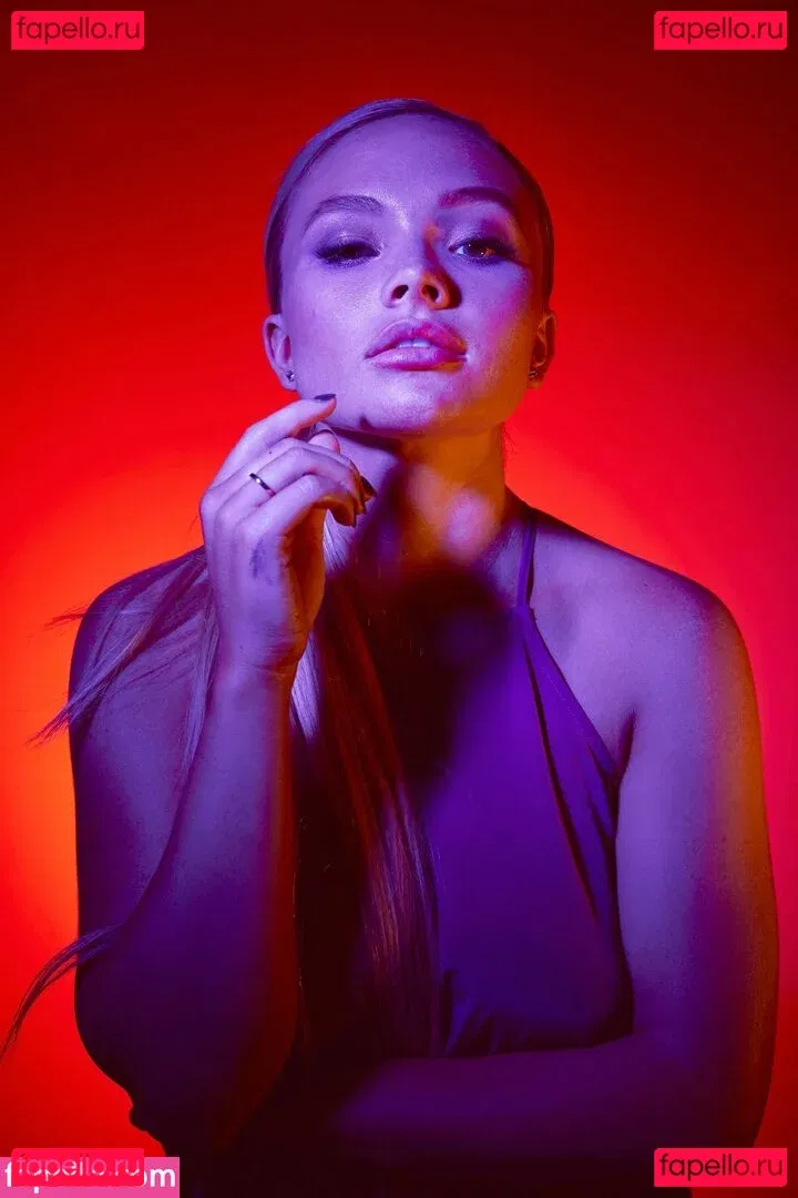 Natalie Alyn Lind Onlyfans Photo Gallery 