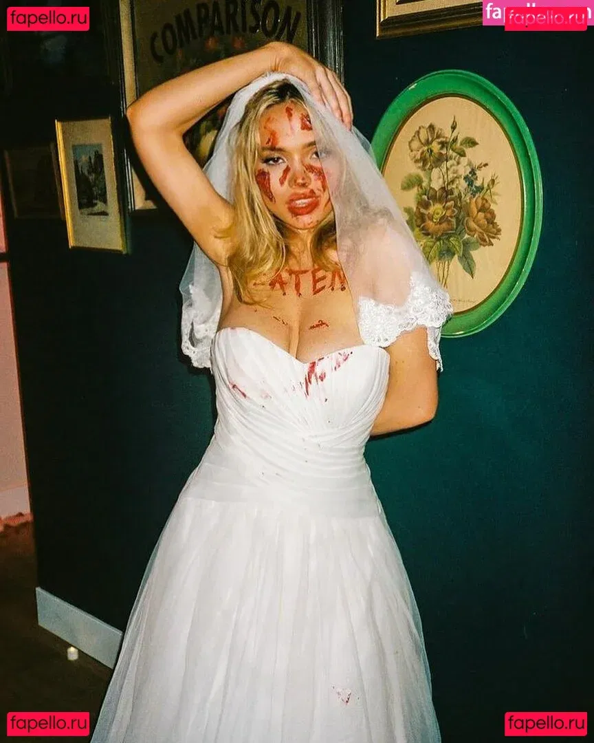 Natalie Alyn Lind Onlyfans Photo Gallery 