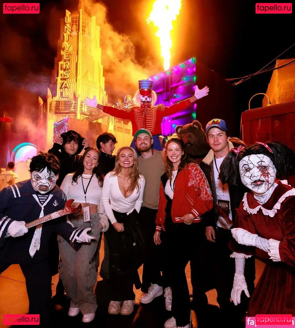 Natalie Alyn Lind Onlyfans Photo Gallery 