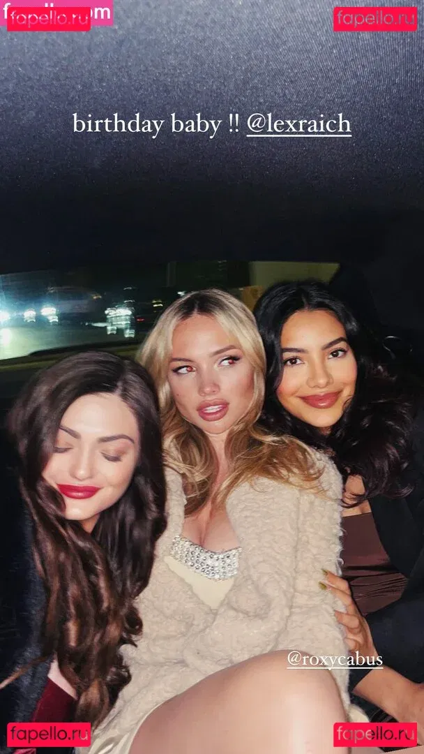 Natalie Alyn Lind Onlyfans Photo Gallery 