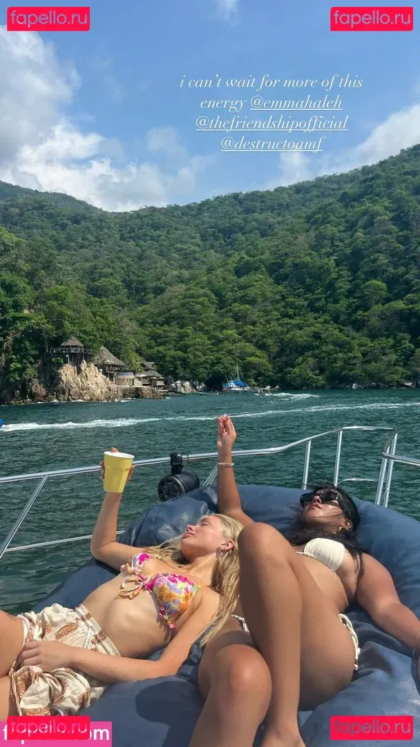 Natalie Alyn Lind Onlyfans Photo Gallery 